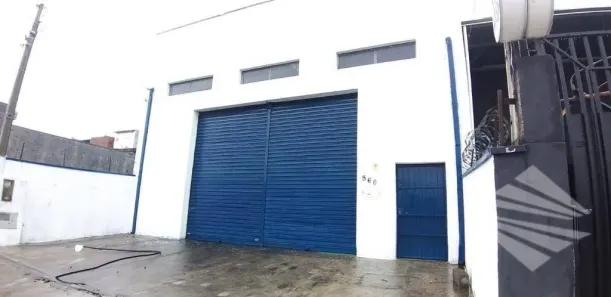 Galpão/Depósito/Armazém à venda, 240m² no São Gonçalo, Taubaté