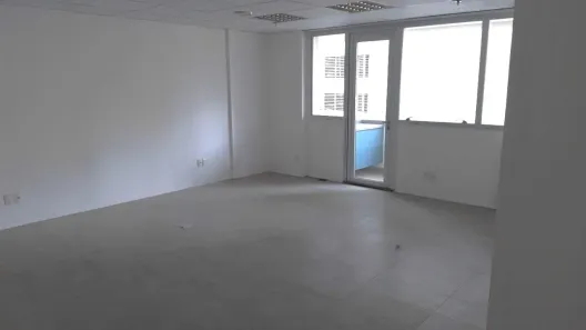 Sala Comercial para alugar, 80m² no Pinheiros, São Paulo