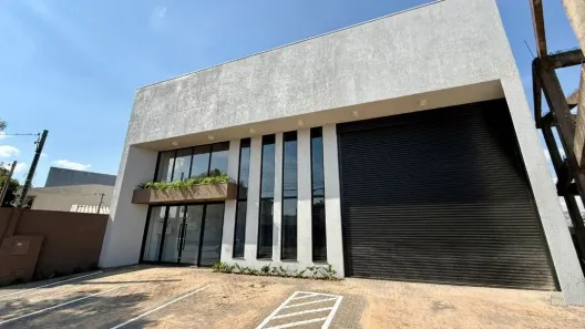 Galpão/Depósito/Armazém à venda, 366m² no Universitário, Cascavel