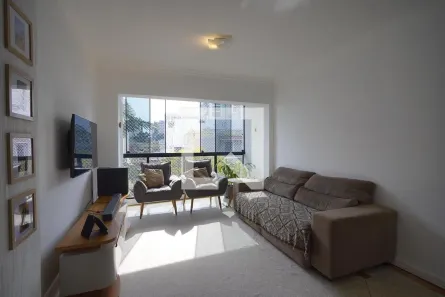 Apartamento com 3 Quartos à venda, 130m² no Petrópolis, Porto Alegre