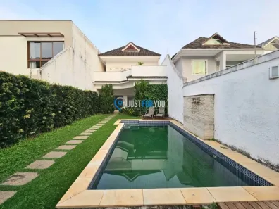 Casa de Condomínio com 4 Quartos à venda, 300m² no Recreio dos Bandeirantes, Rio de Janeiro
