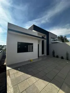 Sobrado com 3 Quartos à venda, 151m² no Universitário, Cascavel