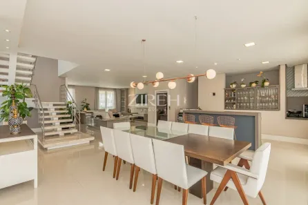 Casa com 4 Quartos à venda, 440m² no Bigorrilho, Curitiba