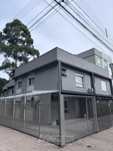 Sobrado com 3 Quartos à venda, 98m² no Desvio Rizzo, Caxias do Sul
