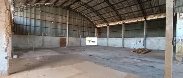 Galpão/Depósito/Armazém à venda, 624m² no Santa Maria, Santos