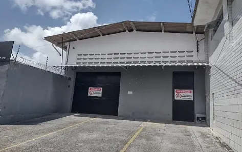 Imóvel Comercial para alugar, 240m² no Lagoa Nova, Natal
