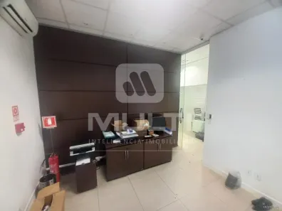 Sala Comercial com 1 Quarto para alugar, 197m² no General Osório, Uberlândia