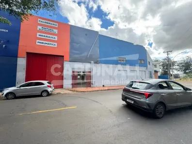 Galpão/Depósito/Armazém para alugar, 2387m² no Vila Izabel, São Carlos