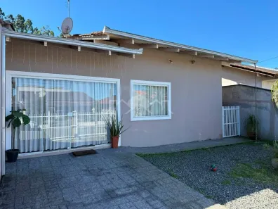 Casa com 3 Quartos à venda, 120m² no Profipo, Joinville