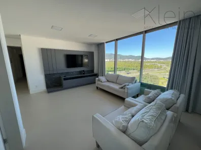 Apartamento com 3 Quartos para alugar, 115m² no Agronômica, Florianópolis
