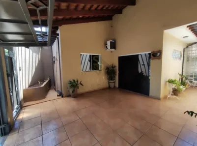Casa com 2 Quartos à venda, 177m² no Jardim Paiva, Ribeirão Preto