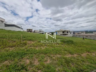 Lote/Terreno à venda, 250m² no Jardim São Gabriel, Jacareí