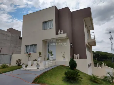 Sobrado com 4 Quartos para venda ou aluguel, 375m² no Swiss Park, Campinas