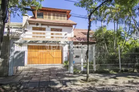 Casa com 3 Quartos à venda, 226m² no Ipanema, Porto Alegre