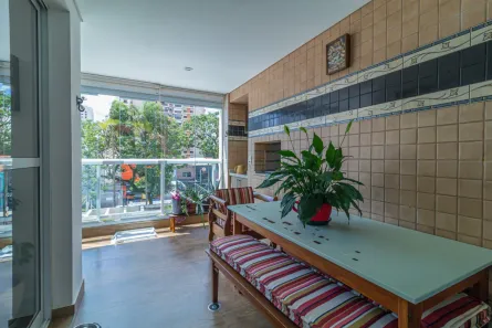 Apartamento com 3 Quartos à venda, 245m² no Vila Hamburguesa, São Paulo