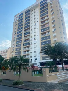 Apartamento com 3 Quartos para alugar, 144m² no Centro, Criciúma