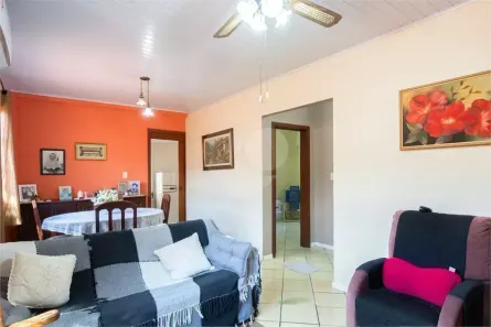 Casa com 2 Quartos à venda, 142m² no Camaquã, Porto Alegre