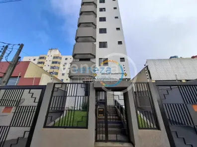 Apartamento com 3 Quartos para alugar, 83m² no Centro, Londrina