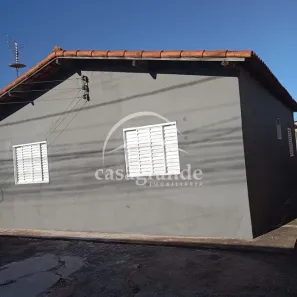 Casa com 3 Quartos à venda, 62m² no Segismundo Pereira, Uberlândia