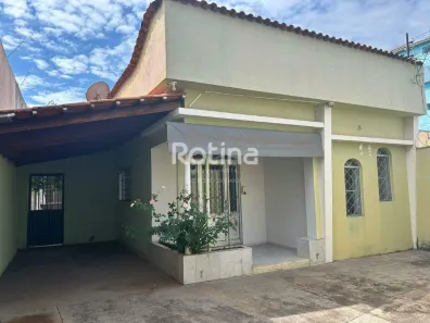 Casa com 3 Quartos à venda, 124m² no Centro, Uberlândia