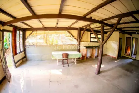 Casa com 3 Quartos à venda, 600m² no Belém Velho, Porto Alegre