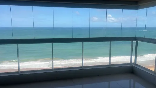 Apartamento com 3 Quartos para alugar, 226m² no Guaxuma, Maceió