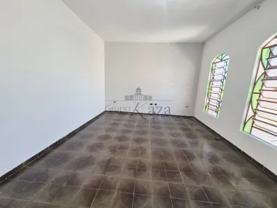 Casa com 2 Quartos para alugar, 102m² no Parque Martim Cererê, São José dos Campos