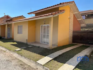 Casa de Condomínio com 2 Quartos à venda, 80m² no , Mairinque