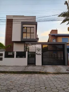 Casa com 3 Quartos à venda, 100m² no Centro, Garopaba
