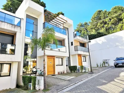 Casa de Condomínio com 3 Quartos à venda, 150m² no Vila de São Fernando, Cotia