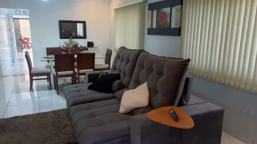 Casa com 3 Quartos à venda, 200m² no Estância Itaici, Caldas Novas
