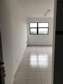 Sala Comercial para alugar, 35m² no Tarumã, Curitiba