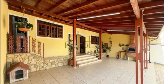 Casa com 3 Quartos à venda, 178m² no Parque das Colinas, Valinhos