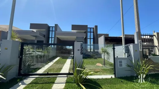 Casa com 3 Quartos à venda, 106m² no , Imbé