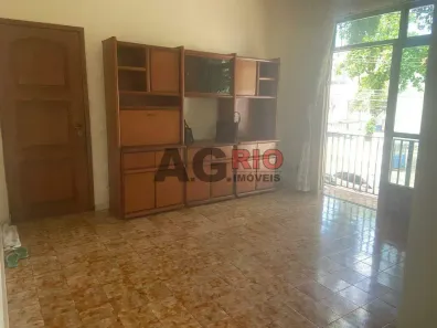 Apartamento com 3 Quartos à venda, 130m² no Vila Valqueire, Rio de Janeiro