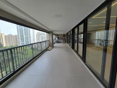 Apartamento com 4 Quartos à venda, 360m² no Alphaville Centro Industrial e Empresarial/Alphaville., Barueri