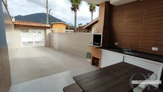 Sobrado com 4 Quartos à venda, 86m² no Enseada, Ubatuba