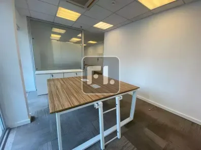 Sala Comercial para alugar, 109m² no Vila Olímpia, São Paulo