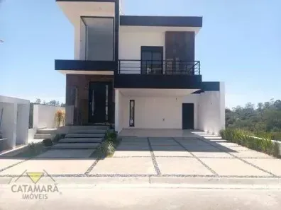 Casa de Condomínio com 3 Quartos à venda, 216m² no Cézar de Souza, Mogi das Cruzes