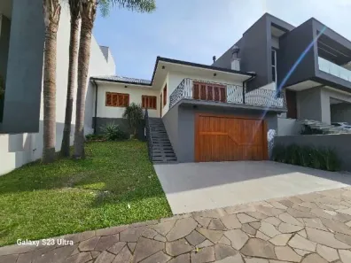 Casa de Condomínio com 3 Quartos à venda, 188m² no Hípica, Porto Alegre