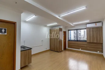 Sala Comercial para alugar, 33m² no Vila Gomes Cardim, São Paulo