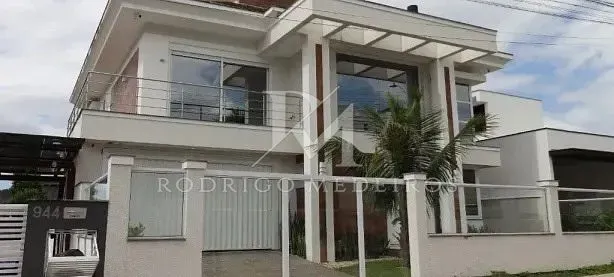Casa com 3 Quartos à venda, 330m² no Pedra Branca, Palhoça