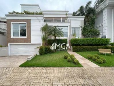 Sobrado com 5 Quartos à venda, 634m² no Monjolo, Foz do Iguaçu