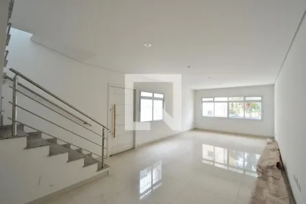 Casa com 3 Quartos à venda, 130m² no São Judas, São Paulo