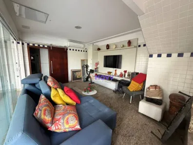 Casa com 3 Quartos à venda, 300m² no Piratininga, Niterói