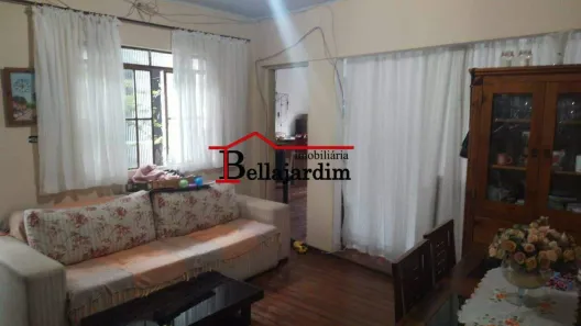 Casa com 2 Quartos à venda, 149m² no Vila Linda, Santo André