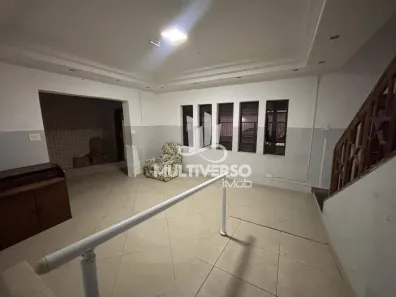 Sobrado com 5 Quartos à venda, 270m² no Ponta da Praia, Santos