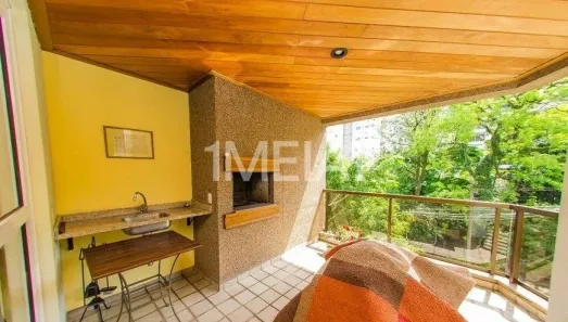 Apartamento com 3 Quartos para venda ou aluguel, 121m² no Petrópolis, Porto Alegre