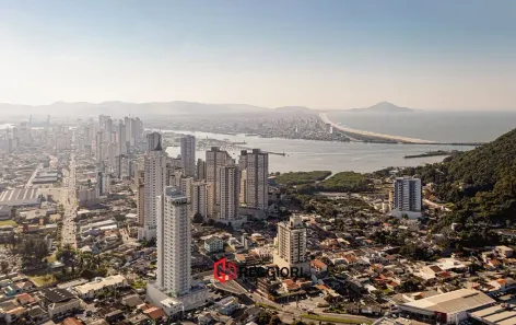Apartamento com 2 Quartos à venda, 72m² no Fazenda, Itajaí