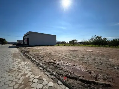 Lote/Terreno para alugar, 470m² no Centro, Tijucas